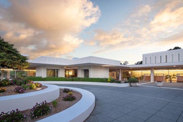 Community Hospital of the Monterey Peninsula